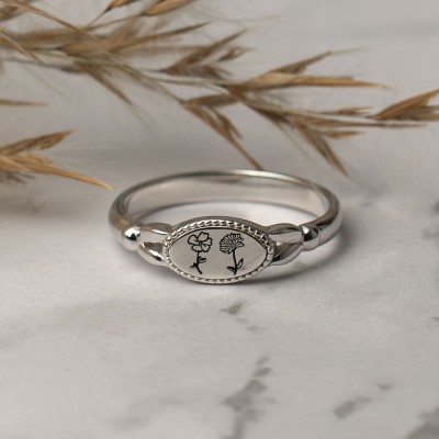 Regalo personalizado del anillo del mes de la flor del nacimiento de la familia para ella