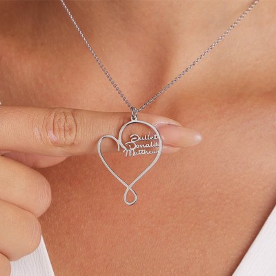 Collar personalizado de plata con nombres de corazón de amor y abrazo con 1-8 nombres