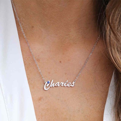 Collar de plata con nombre personalizado Collar personalizado con nombre de estilo "Carrie" con piedra de nacimiento